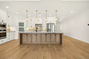 1317 River Run St, Central Point, OR 97502 - Photo 29