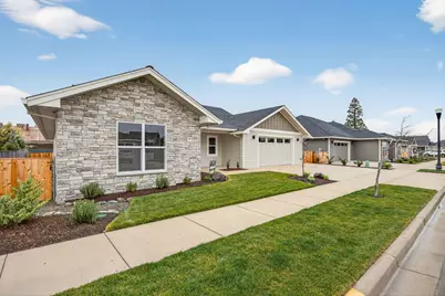 1317 River Run Street, Central Point, OR 97502 - Photo 5