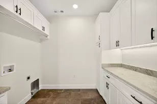 1317 River Run St, Central Point, OR 97502 - Photo 33