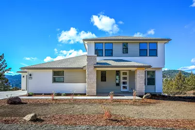 1216 Vine Maple Drive, Klamath Falls, OR 97601 - Photo 1