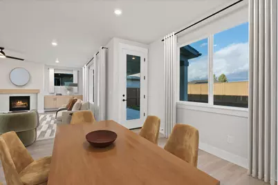 20874 SE Delta Drive, Bend, OR 97702 - Photo 5