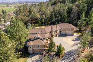 4459 Old Stage Rd, Central Point, OR 97502 - Photo 5