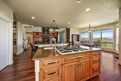 4459 Old Stage Road, Central Point, OR 97502 - Photo 23