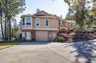 4459 Old Stage Rd, Central Point, OR 97502 - Photo 7