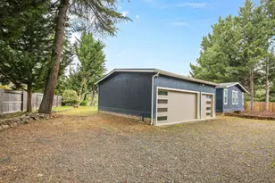 84 Meadow Ln, Shady Cove, OR 97539 - Photo 25