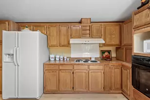 84 Meadow Ln, Shady Cove, OR 97539 - Photo 13