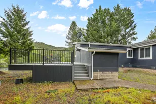 84 Meadow Ln, Shady Cove, OR 97539 - Photo 31