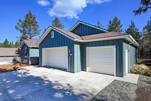 1211 Vine Maple, Klamath Falls, OR 97601 - Photo 5