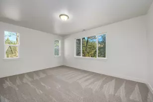 1211 Vine Maple, Klamath Falls, OR 97601 - Photo 39