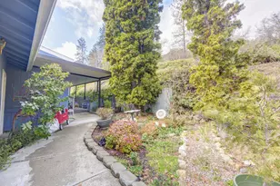 5648 Foothill Blvd, Grants Pass, OR 97526 - Photo 3