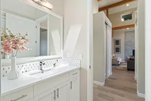 3354 NW Leavitt Ln, Bend, OR 97703 - Photo 31