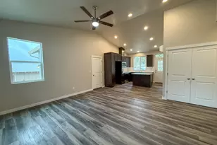 11625 NW Morrow Ave, Prineville, OR 97754 - Photo 3