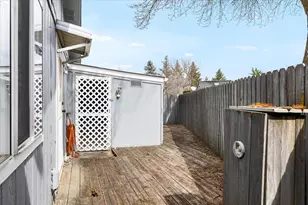 4624 S Pacific Hwy, Phoenix, OR 97535 - Photo 19