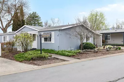 4624 S Pacific Highway #61, Phoenix, OR 97535 - Photo 1