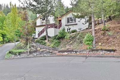 932 Morton Street, Ashland, OR 97520 - Photo 3