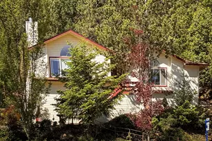 932 Morton St, Ashland, OR 97520 - Photo 35