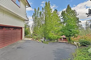 932 Morton St, Ashland, OR 97520 - Photo 37