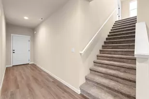 148 Valemont Dr, Eagle Point, OR 97524 - Photo 7