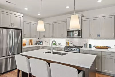 3962 NE Oakside Loop, Bend, OR 97701 - Photo 3