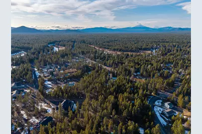 55426 Heierman Drive #33, Bend, OR 97707 - Photo 11