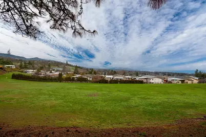 3955 S Stage Road #APT 80, Medford, OR 97501 - Photo 35