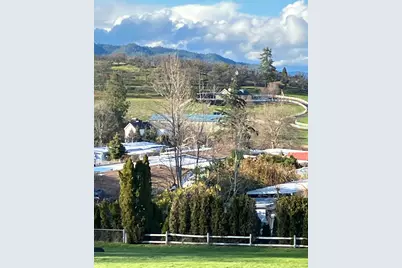 3955 S Stage Road #APT 80, Medford, OR 97501 - Photo 33