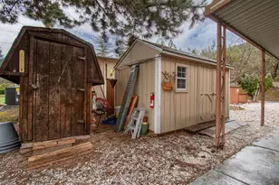 3955 S Stage Rd, Medford, OR 97501 - Photo 31