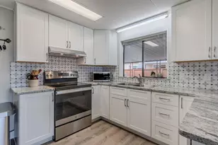 3955 S Stage Rd, Medford, OR 97501 - Photo 11