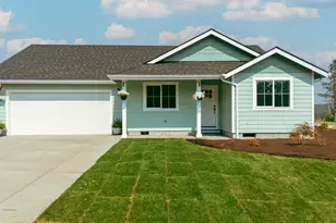 1106 Cascade Loop, Cave Junction, OR 97523 - Photo 19