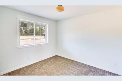 1106 Cascade Loop, Cave Junction, OR 97523 - Photo 23