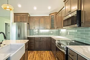 1106 Cascade Loop, Cave Junction, OR 97523 - Photo 5