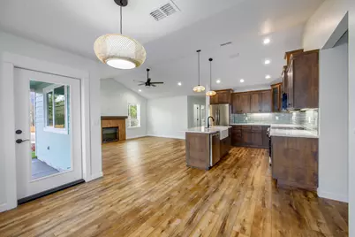 1106 Cascade Loop, Cave Junction, OR 97523 - Photo 11