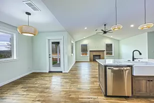 1106 Cascade Loop, Cave Junction, OR 97523 - Photo 9