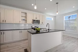 20773 My Longest Wy, Bend, OR 97701 - Photo 3