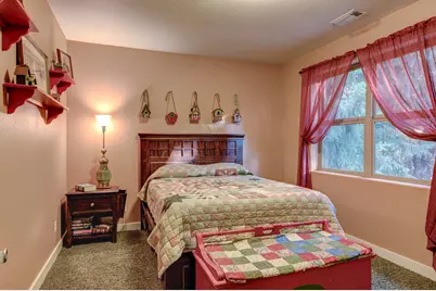 9530 S Fork Little Butte Creek Road, Eagle Point, OR 97524 - Photo 51