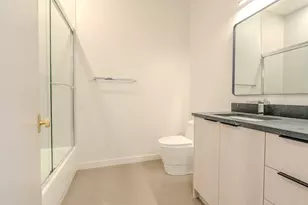 312 E Rapp Rd, Talent, OR 97540 - Photo 17