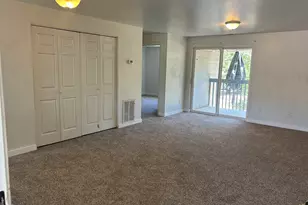 30 Dion Ct, Shady Cove, OR 97539 - Photo 3