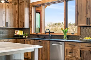 20334 Arrowhead Dr, Bend, OR 97703 - Photo 19