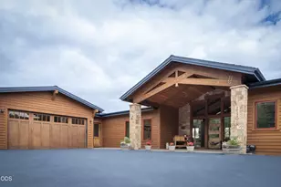 20334 Arrowhead Dr, Bend, OR 97703 - Photo 47