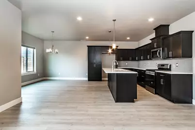 20572 Kira Drive #369, Bend, OR 97702 - Photo 29