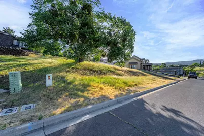 5626 Fallbrook Lane, Medford, OR 97504 - Photo 7