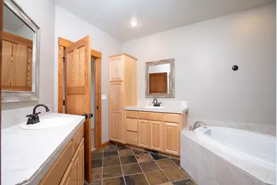 61783 Metolius Drive, Bend, OR 97702 - Photo 15