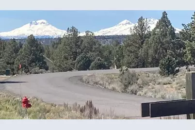 7690 NW Homestead Court, Redmond, OR 97756 - Photo 13