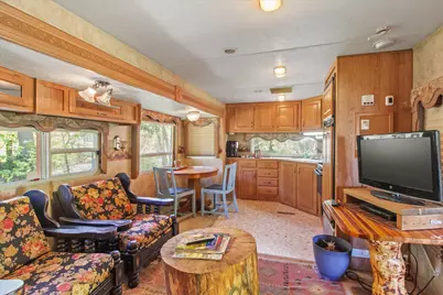 13291 Hwy 238, Jacksonville, OR 97530 - Photo 51