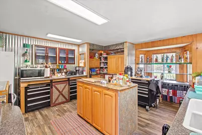 13291 Hwy 238, Jacksonville, OR 97530 - Photo 35