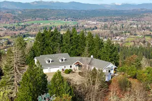 3601 Campus View Dr, Grants Pass, OR 97527 - Photo 75