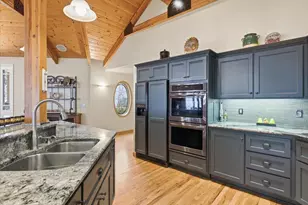 3601 Campus View Dr, Grants Pass, OR 97527 - Photo 19