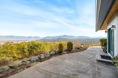 3601 Campus View Drive, Grants Pass, OR 97527 - Photo 81