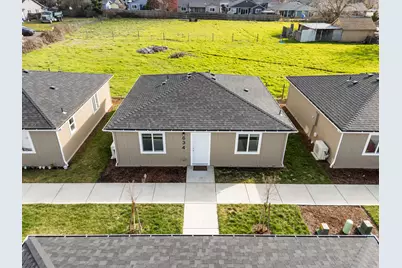 634 Colinwood Court, Medford, OR 97501 - Photo 7