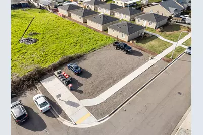 634 Colinwood Court, Medford, OR 97501 - Photo 21